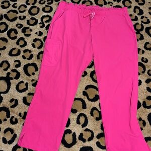 Med Couture 8757 Peaches Scrubs